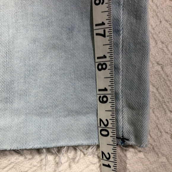 Levi’s 511 Slim cut off Shorts - Picture 9 of 12